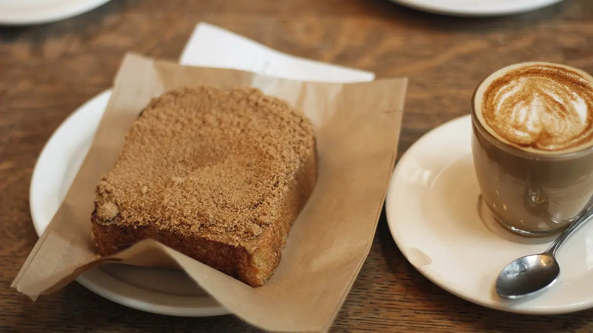 The Whale Tea & Bakery – bakery & café in Brompton, London